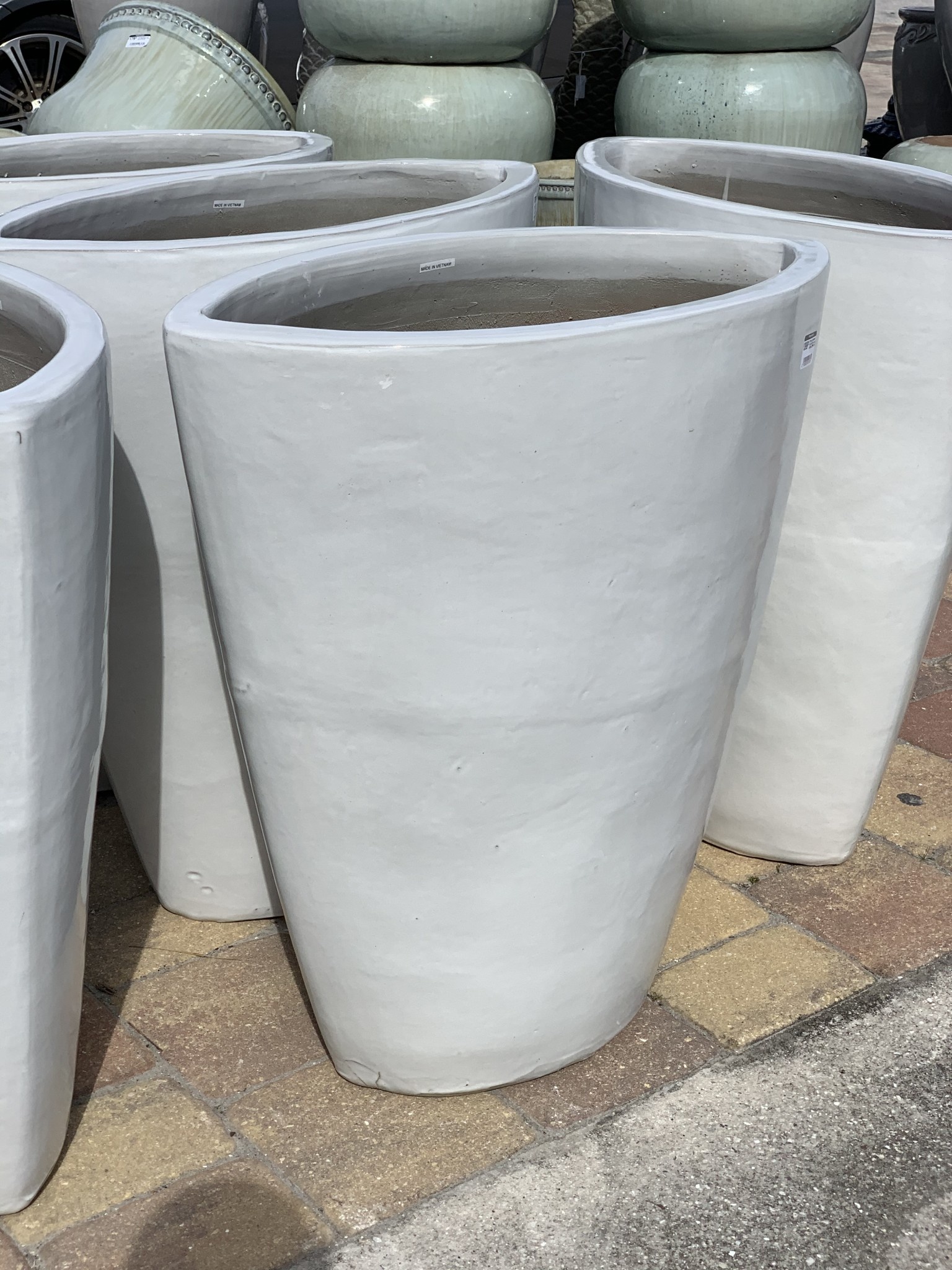 Shallow Oval Planter at Wholesale Prices - NewPro Containers