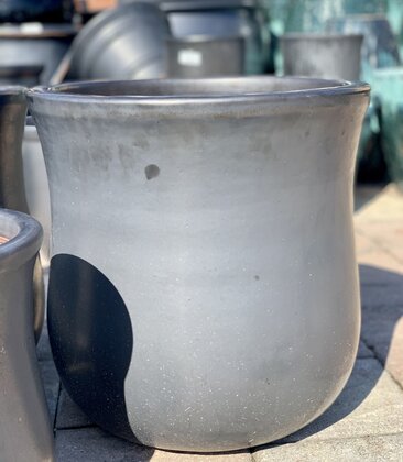 Premium Berlin Planter Large MB
