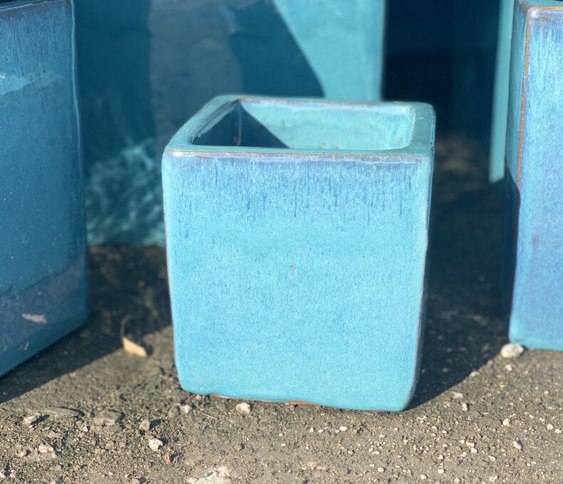 Premium Istanbul Cube Small U