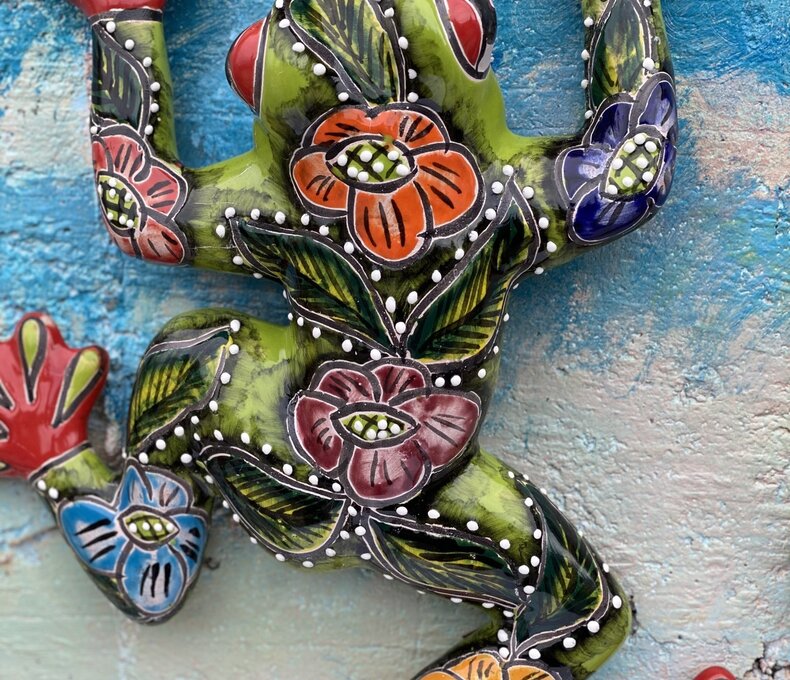 TALAVERA MEDIUM WALL FROG