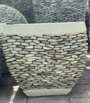 Short Rounded Pebble Square Small J