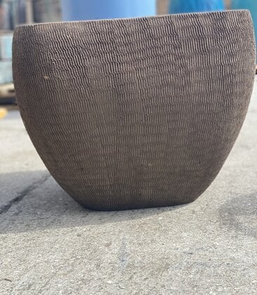 Terracotta Round Square Swirl Scraped Planter Large C