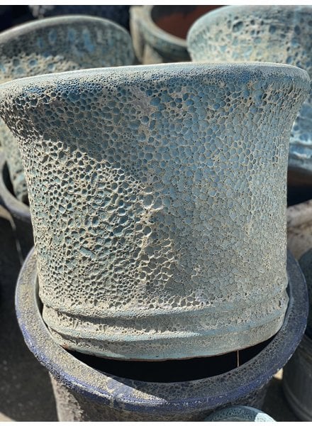 Textured pot, messed it up glaze 😔 : r/Pottery