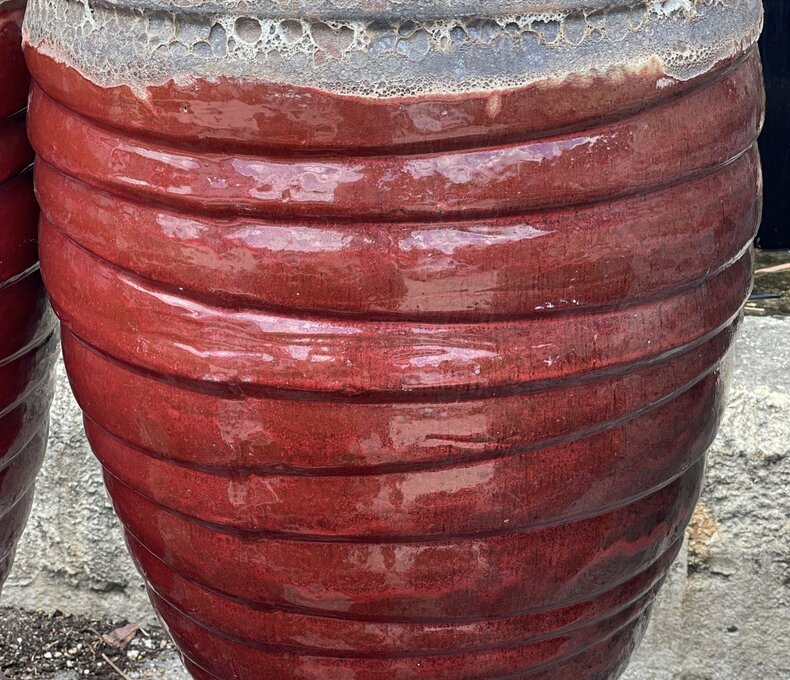 Vamo Tall Beehive Planter LG LR