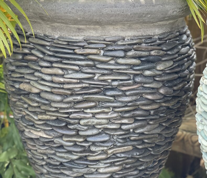 Pebble Rim Planter N