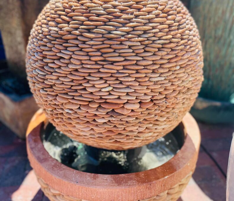 Pebble Sphere Fountain Rose