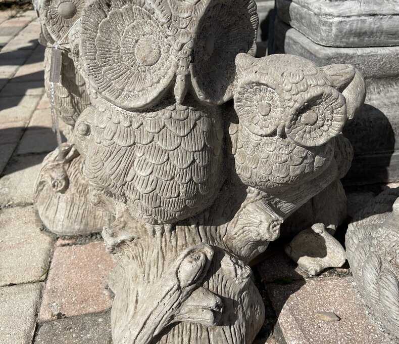 TWO OWLS ON LOG 46LBS