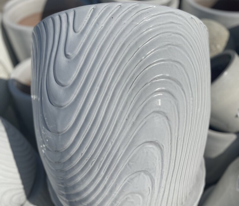 Premium Lido Key Swirl Planter Large W