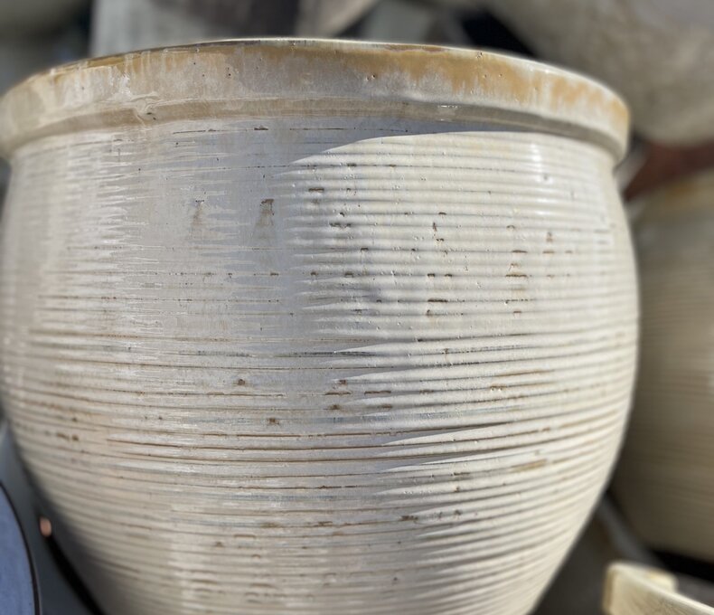 Premium Scrapes Wide Planter Large LC