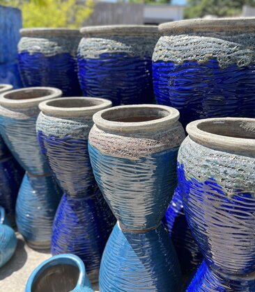 Premium Prague Planter Medium VU