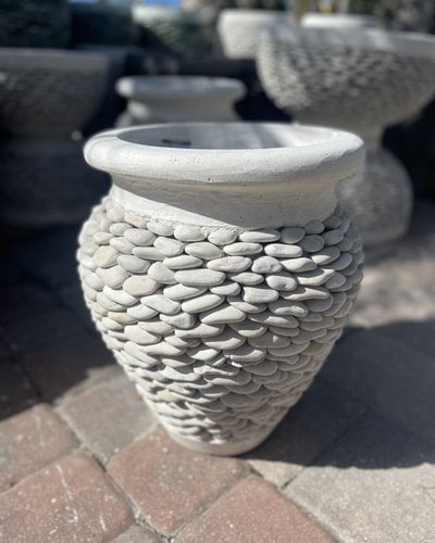 PEBBLE PLANTER LARGE N - PotteryScapes