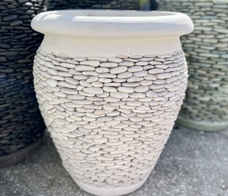 Garden Rolled Rim Pebble Planter Medium W