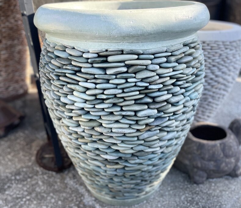 Garden Rolled Rim Planter Large J