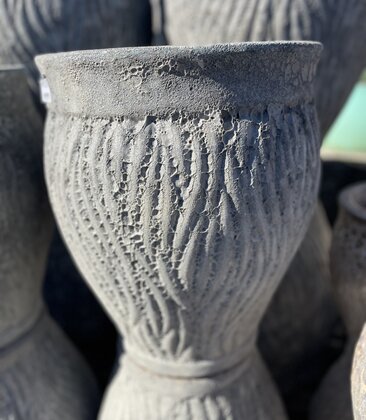 Premium Pisa Planter Medium VP