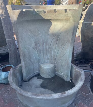 Egyptian Spout Fountain with Light 550lbs RF
