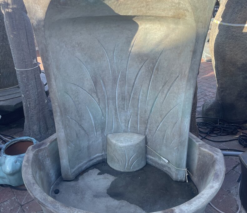 Egyptian Spout Fountain with Light 550lbs RF