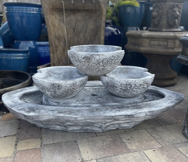 tiered coco spill fountain 414lb FM