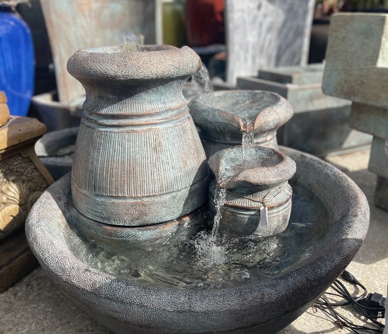 Cascading Urns Fountain BP 532 lbs
