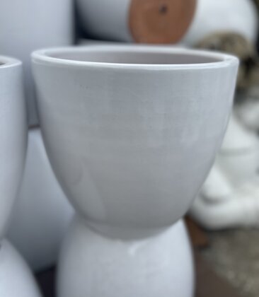 Premium Smooth Egg Planter Small W