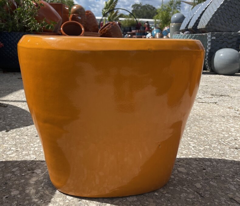 Premium Luxor Oval Planter Medium OR