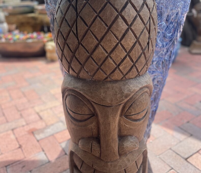 36" PINEAPPLE TIKI FACE 105