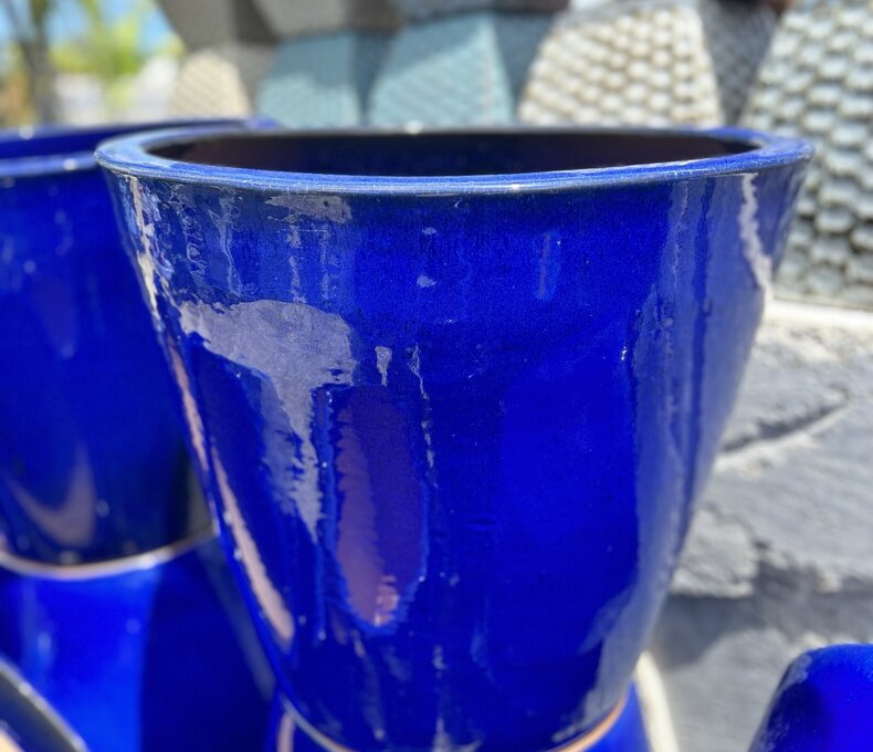 Premium Freeport Tapered Planter Large LB