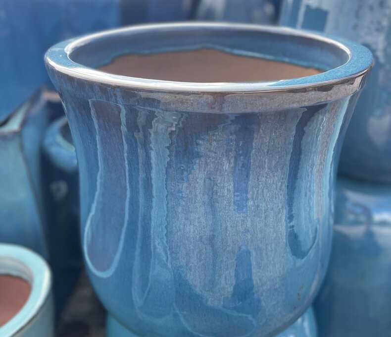 Premium Berlin Planter Medium U