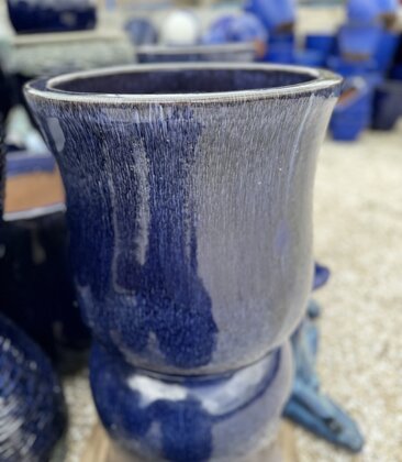 Premium Berlin Planter Medium FB