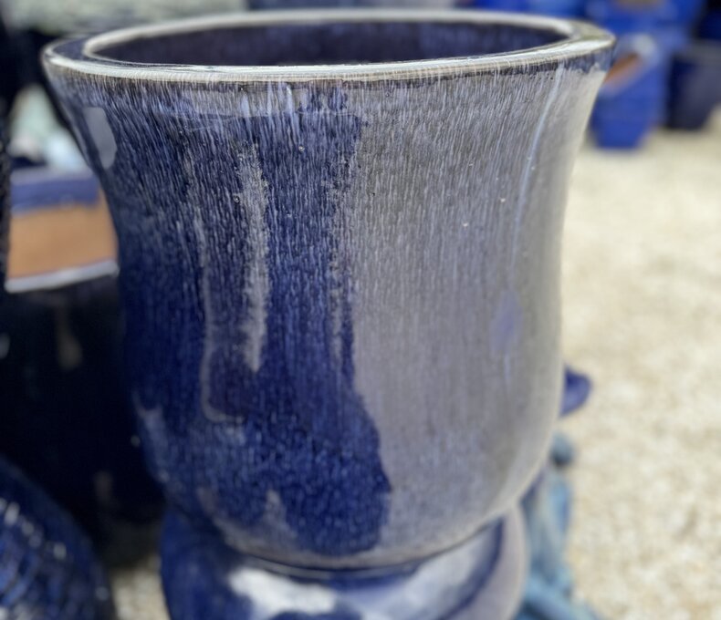 Premium Berlin Planter Medium FB