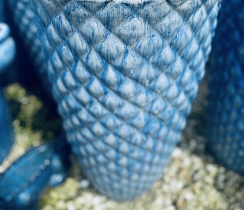 Premium Lyon Diamond Planter Small FB