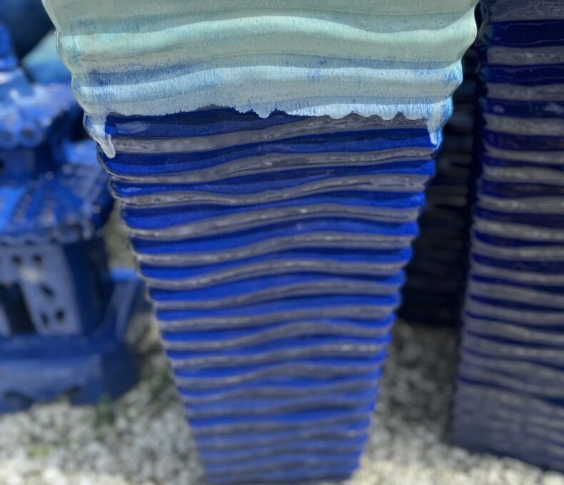 Pemium Tall Ripple Slim Square Small MBLB