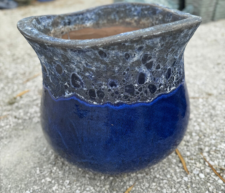 Lava Pacific Wave Planter Large BBC