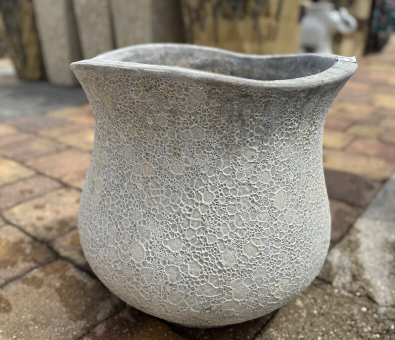 Lava Pacific Wave Planter Large BW