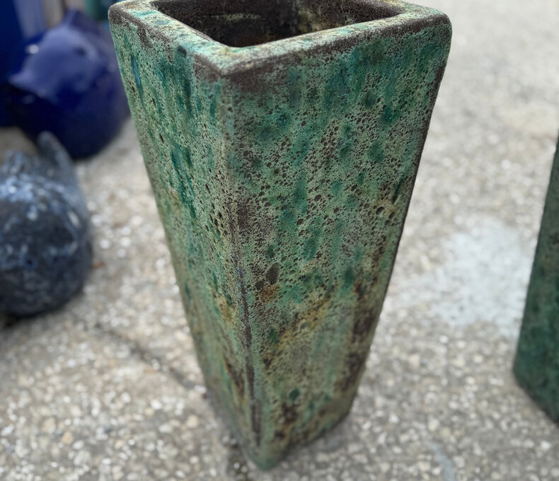 TALL SLIM SQUARE SM BG