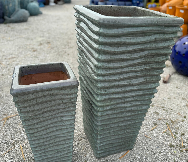 Premium Tall Ripple Slim Square Large GB