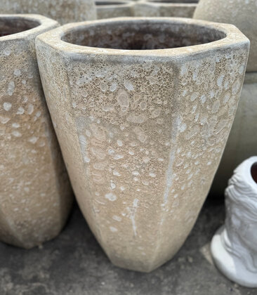 Lava Octagon Planter Large BW