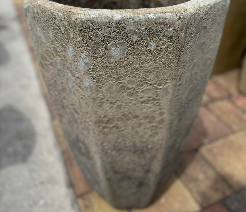 Lava Octagon Planter Small BW