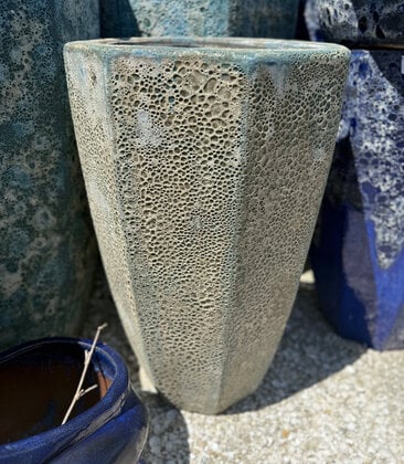 Lava Octagon Planter Small BPB