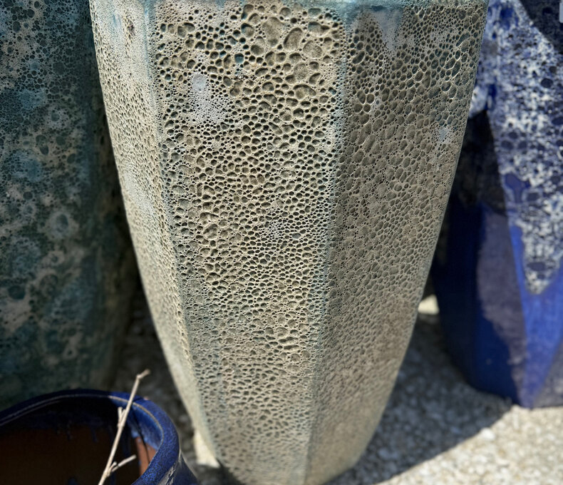 Lava Octagon Planter Small BPB