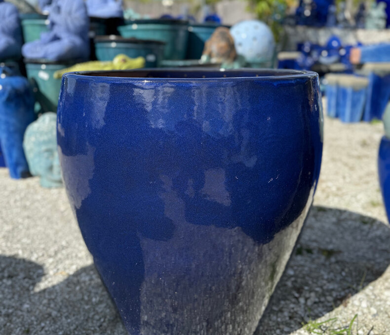 PREMIUM  TALL TULIP PLANTER LARGE LB