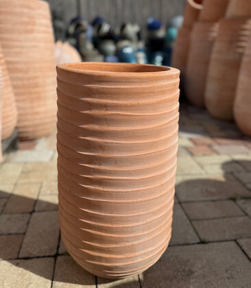 Terracotta Surfer Wave SM