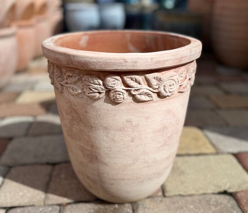 Premium Primrose Terracotta Egg Sm