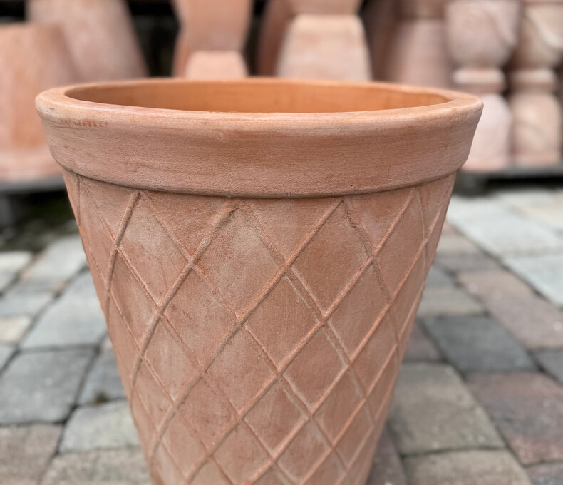 Premium Basel Basket Round Terracotta Planter Sm