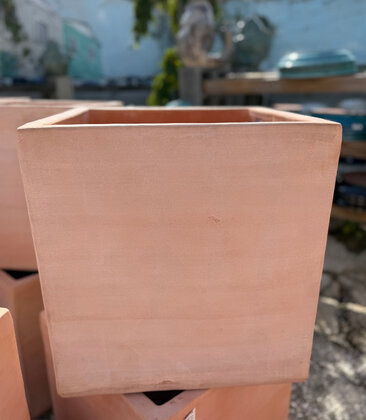 Premium Kobe Terracotta Lg Cube