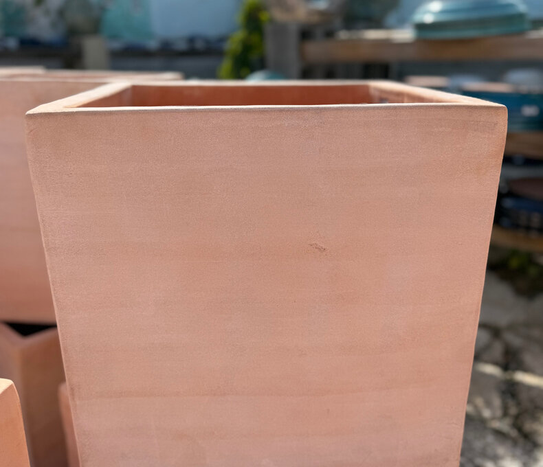 Premium Kobe Terracotta Lg Cube