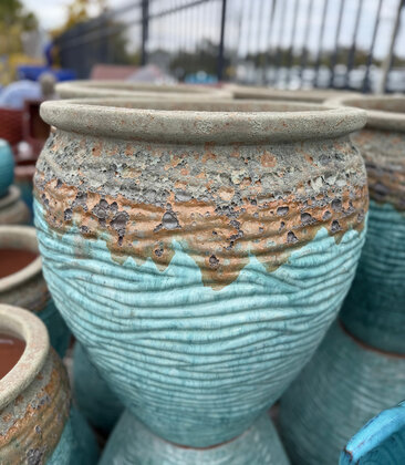 Premium Prague Planter Large VMB