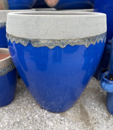 PREMIUM  TALL TULIP PLANTER LARGE VLB