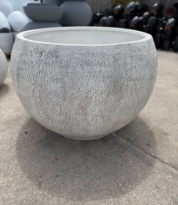 Pollyanna Polystone Planter Giant