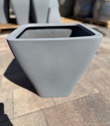 Calusa Polystone Tall Tapered Squares SM