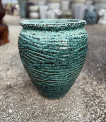 Premium Prague Planter Medium SFG